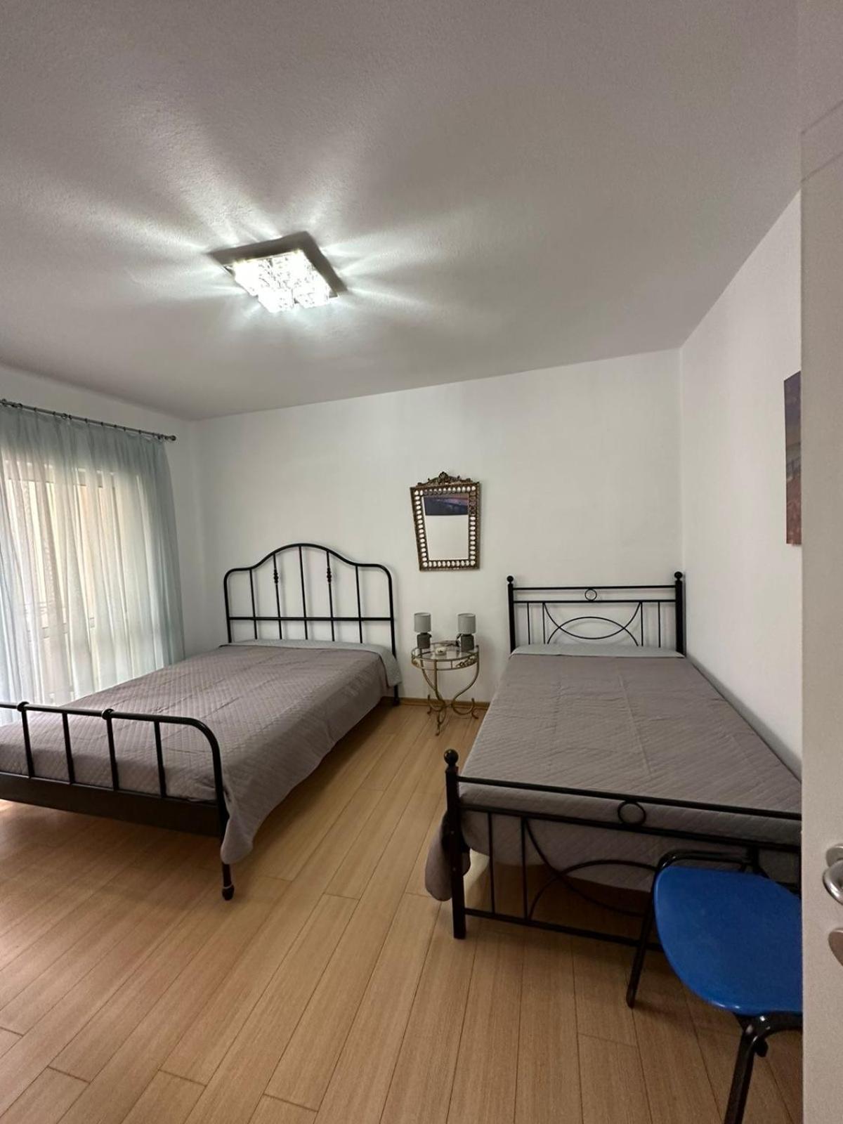 טיראנה Blloku Family Apartment מראה חיצוני תמונה