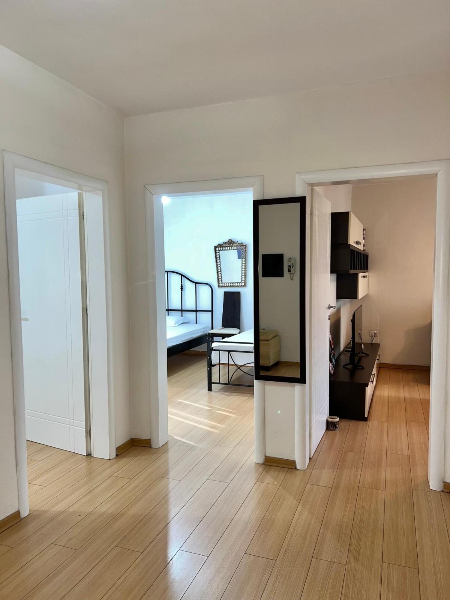 טיראנה Blloku Family Apartment מראה חיצוני תמונה